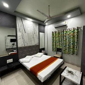 Double Room Fan